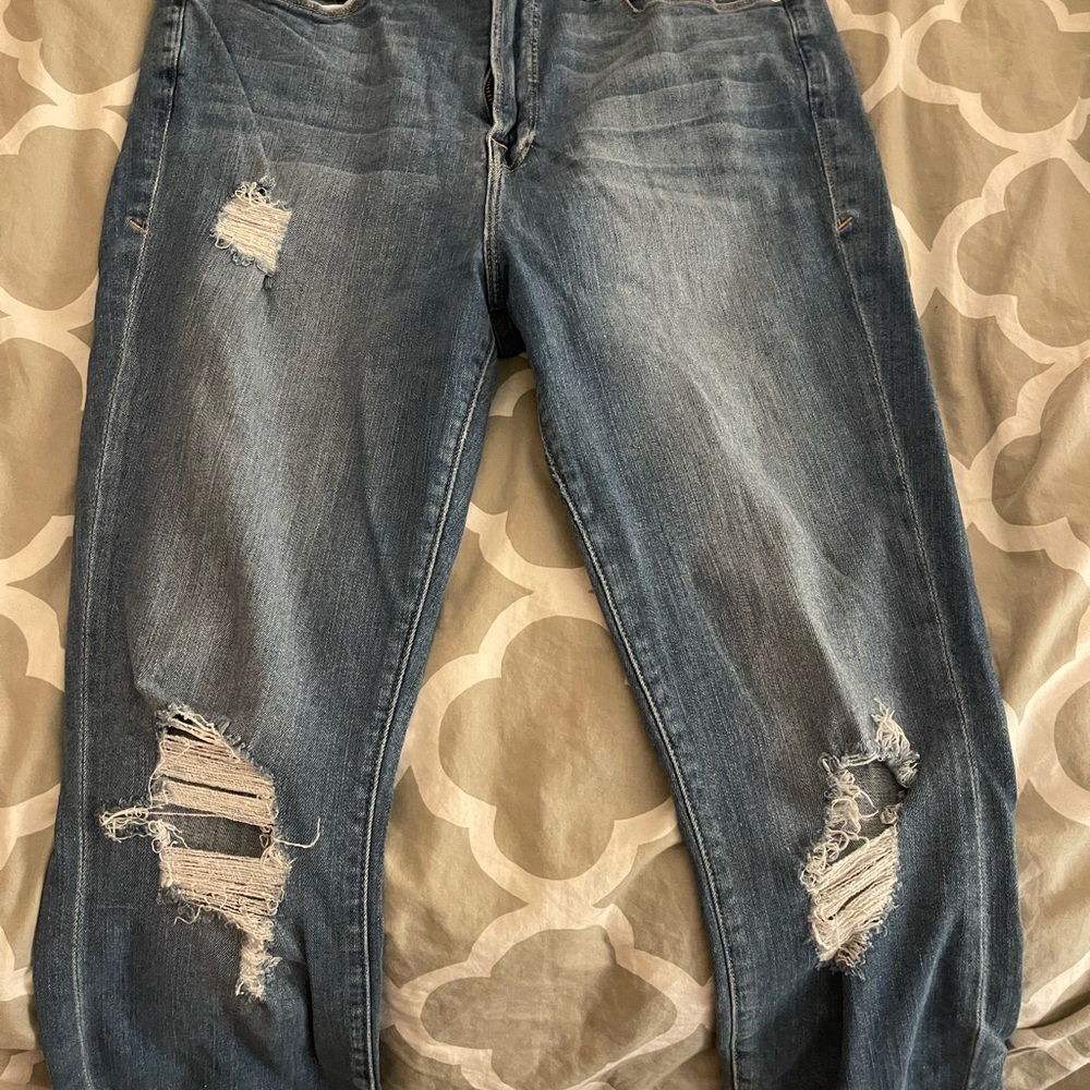 Good American distressed jeans size 18